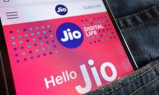 Zuckerberg Praises Reliance’s Ambani For Transforming India’s Telecom Field