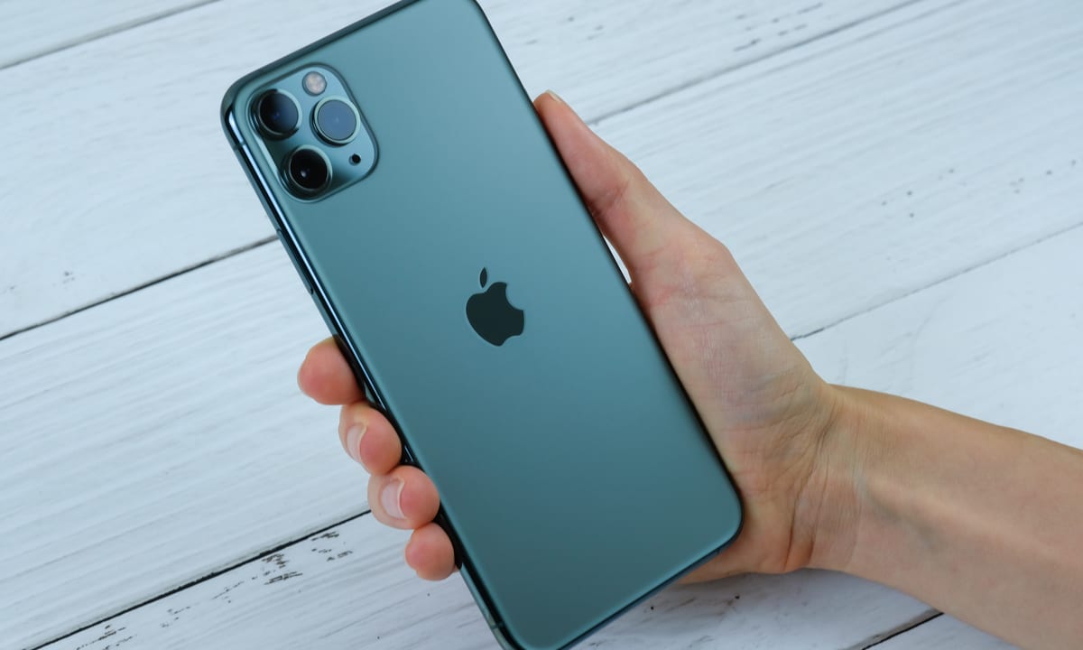 Data: 9 Out Of 10 Christmas Activations Were Older Model iPhones