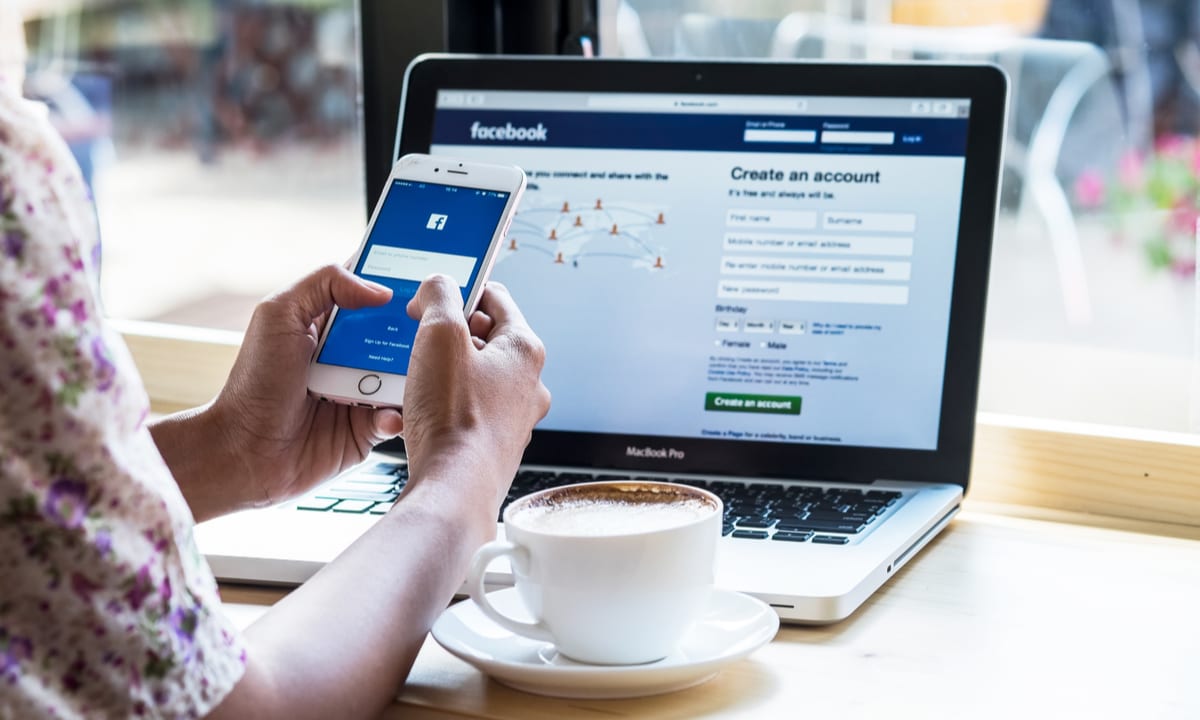 Facebook Creating Video Tool For Users To Chat With Celebrities For Fee