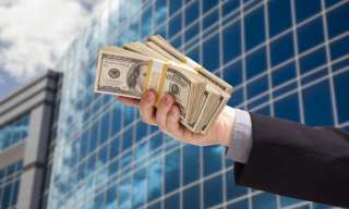 US CFOs Consider How To Use Cash Reserves
