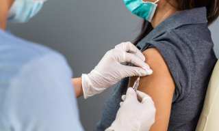 Why Trader Joe’s, Dollar General And Instacart Will Pay Workers To Get Vaccinated