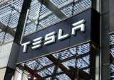 Tesla Valuation Soars Past $800 Billion