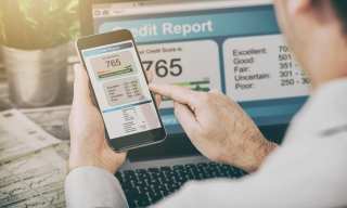 Average Credit Scores Hit Record High As Credit Card Balances Drop