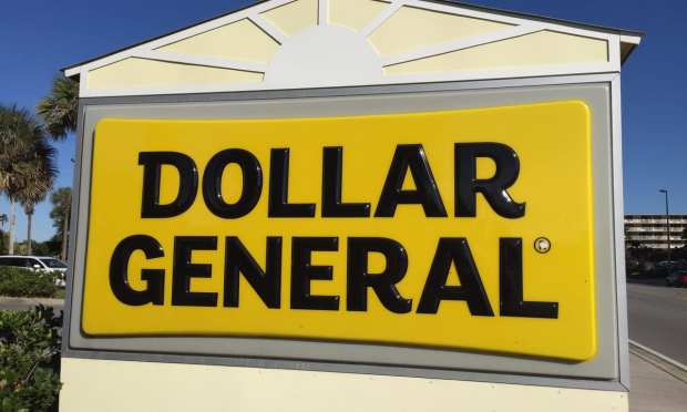 Dollar General sign