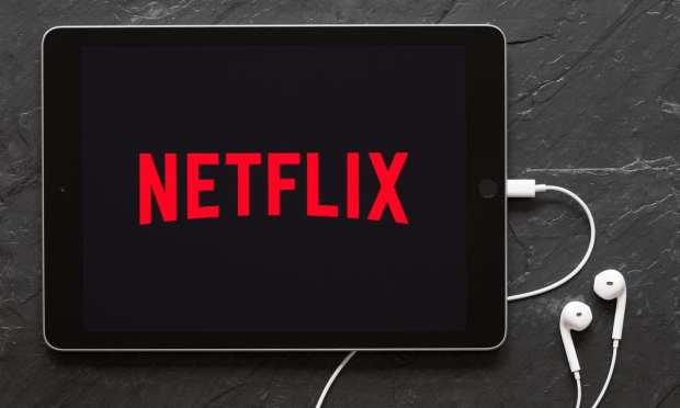 Netflix Surpasses 200 Million Members, Stays Course Amid Digital Competition