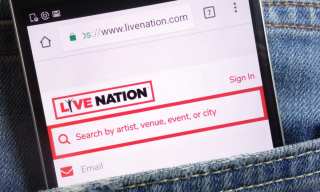 Livestream Goes Mainstream As New Players Try To Teach An Old Dog New Tricks