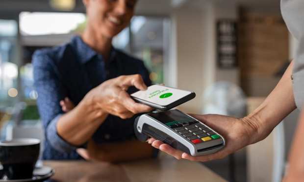 Banks Ask UK Treasury To Increase Limit On Contactless Payments