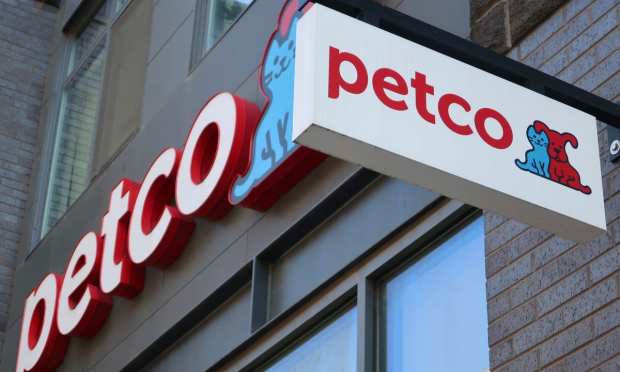 Petco’s $864 Million IPO Beats Forecasts 