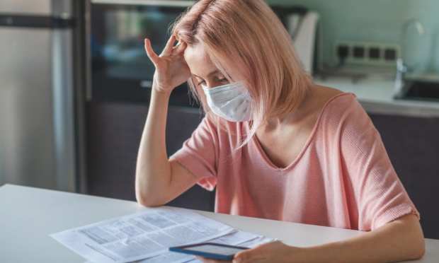 Initial Jobless Claims Dip Slightly To 787K