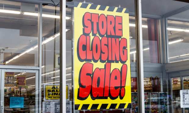 Coresight Expects Up To 10K Retail Stores To Close In US This Year