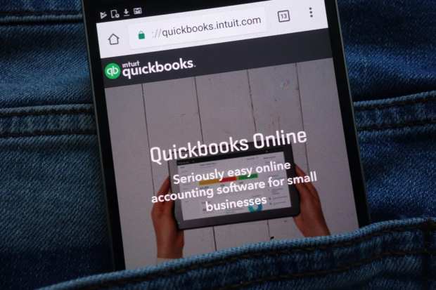 Today In B2B: Plastiq Links Into QuickBooks; Tide Expands Into India