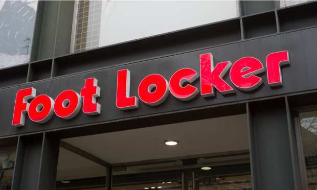 Foot Locker Comp Sales Drop 2.7 Pct