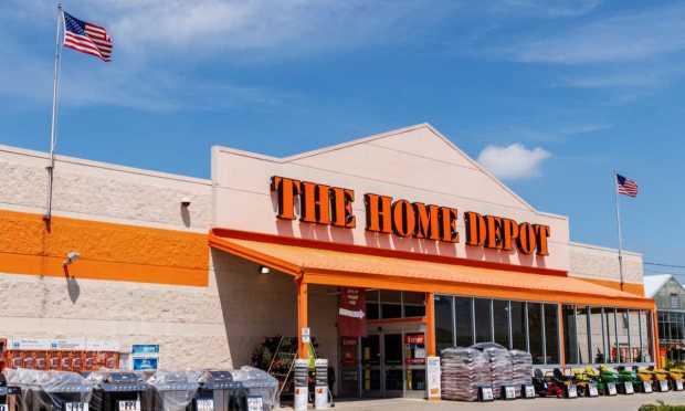 Home Depot’s Sales Jump 25.1 Pct Amid Record-Breaking Quarter