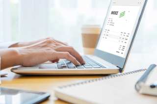 How Real-Time Request-For-Payment Features Can Ease Cash Flow Strains