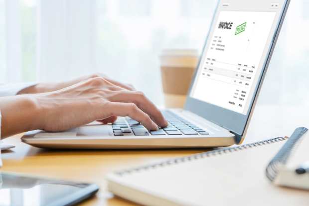 How Real-Time Request-For-Payment Features Can Ease Cash Flow Strains