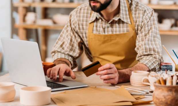 Pay It Now Plans Offering to Accept Crypto for B2B