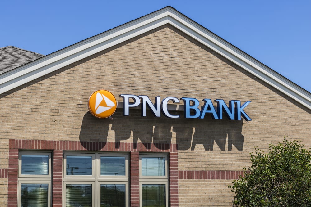FIs Embrace FinTech Options To Bolster Business Banking