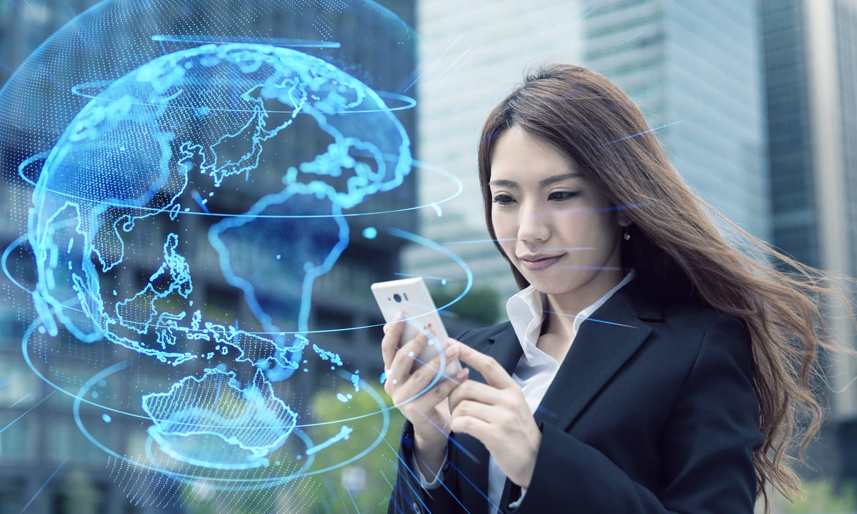 China’s Internet Population Surges To Almost 1 Billion
