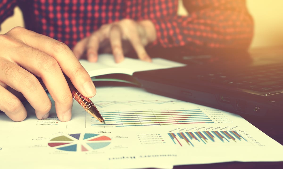 Plaid Helps Dun & Bradstreet Add Alt Data To SMB Credit Profiles
