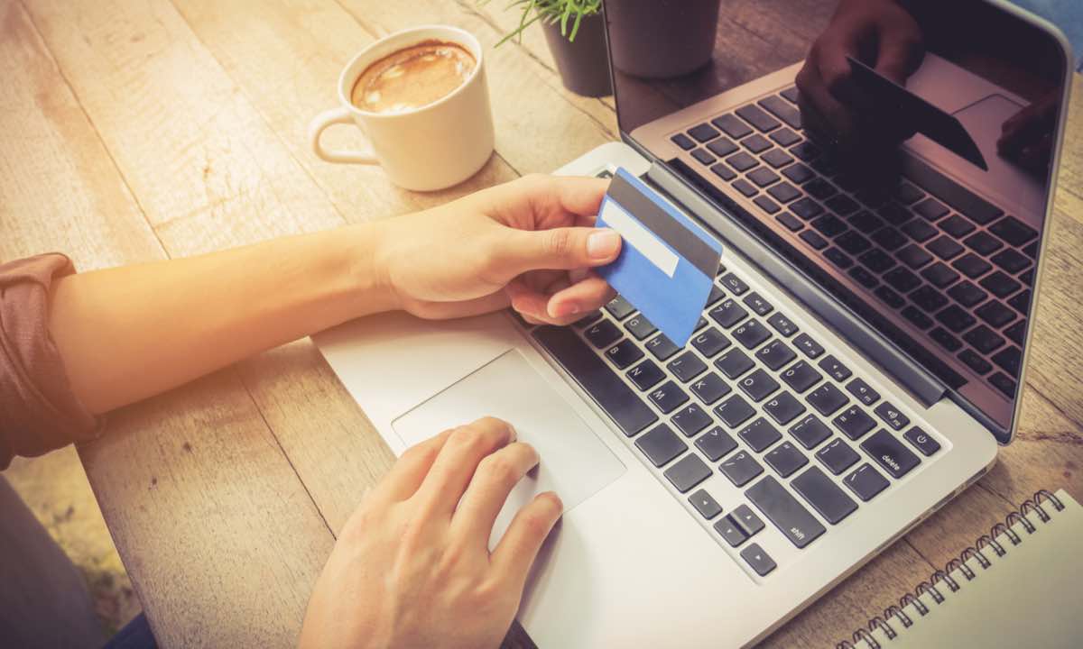B2B eCommerce, Corporate Cards Take B2B VC Lead