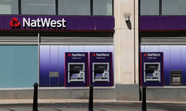 NatWest Plans Revamp Of Retail Operation Amid Competition From FinTechs