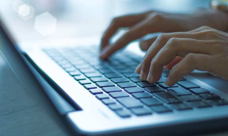 Facebook, Alphabet CEOs Outline Approaches To Web Regulation