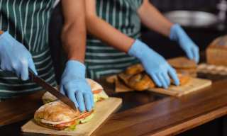 Restaurant Roundup: Jobs Come Back, QSRs Adopt New Technologies
