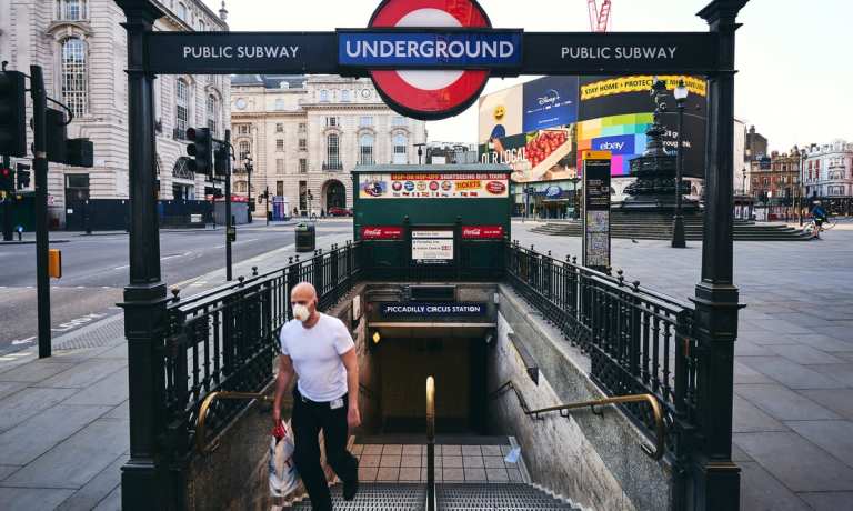 UK, Lockdowns, COVID-19, increased shopping