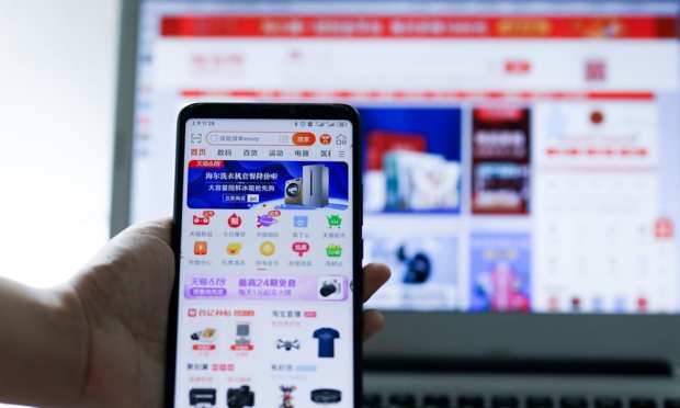 China’s Tencent To Host Alibaba’s Bargains App, Taobao Deals