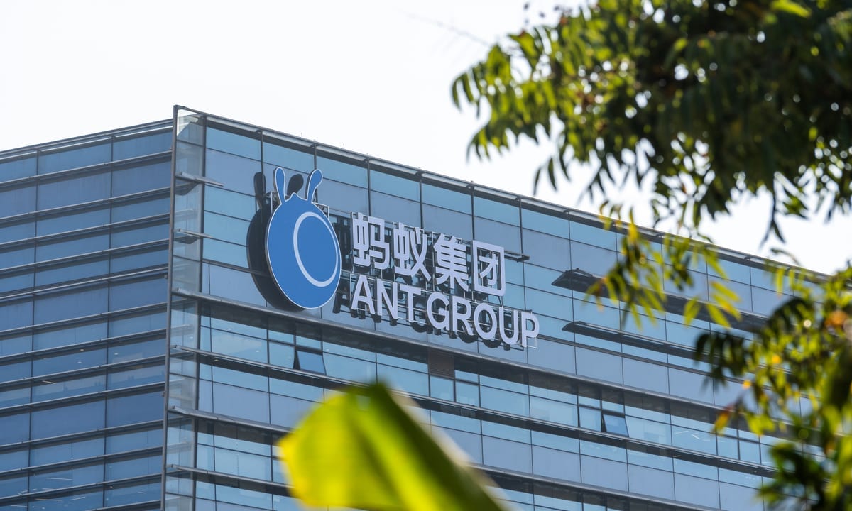 China Probes State Officials Over Ant’s Public Offering Approval Process