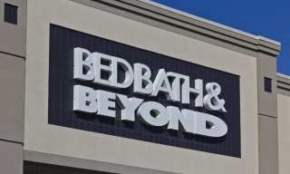 Bed Bath & Beyond Bides Time Amid Bare Shelves and Dwindling Cash