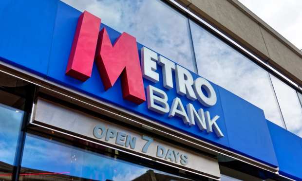 Metro Bank Debuts On-The-Go Invoicing