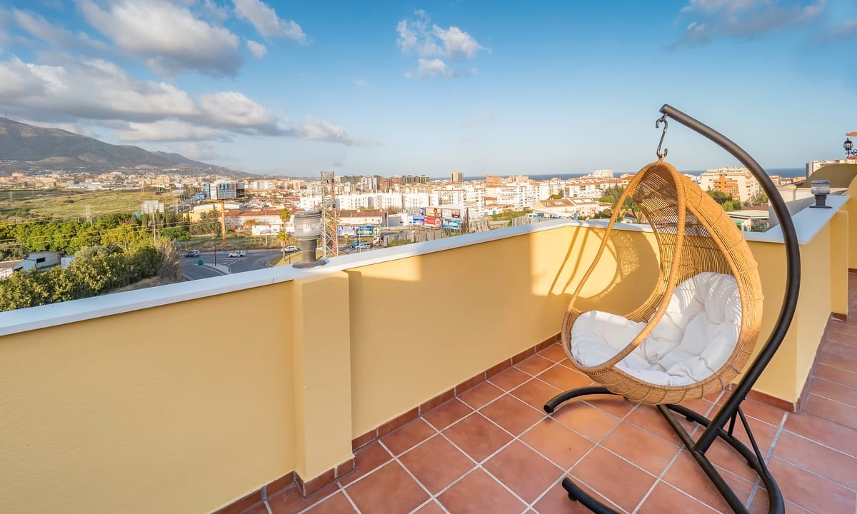 Vacasa Adds 6,000 Properties With Turnkey Vacation Rentals Acquisition