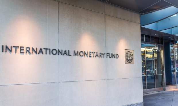 IMF Cuts 2025 US Growth Forecast to 1.8% Amid Tariff Uncertainties