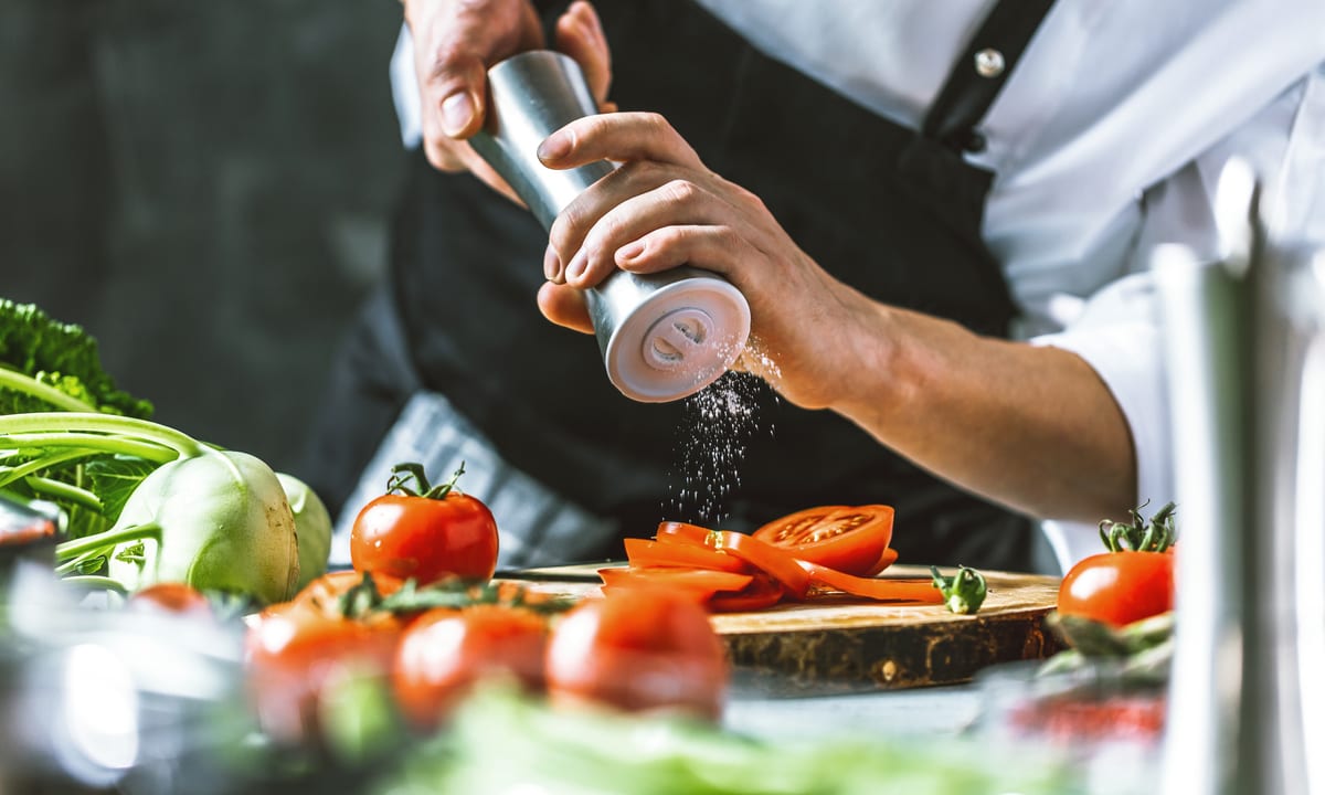 Plant-Based Fast-Casual Restaurant Group First To Institute $15 Minimum Wage In 2021