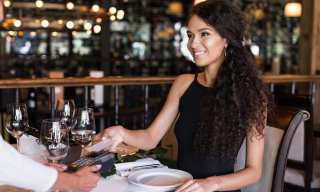 Toast Introduces Contactless Tools For Restaurant POS Payments