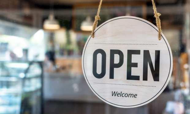 Catering To The Vaccinated As Restaurants Ready For The Summer 2021 Dinner Rush