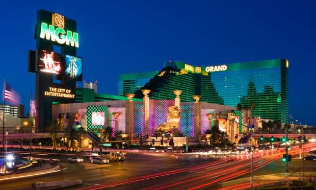 MGM Reports Vegas Resorts Seeing 52 Pct Losses