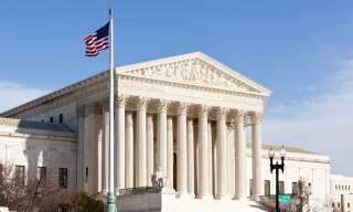 Supreme Court Says Customer’s Lawsuit Against Coinbase Must Pause