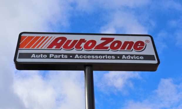 AutoZone Leans Into Commercial Customers As Consumers Head Back To Work