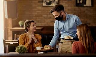 Dosh On Drawing Restaurant Customers Back With Seamless Rewards, Immersive Experiences