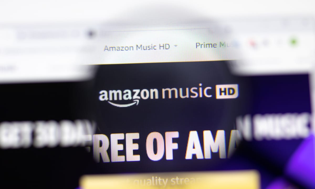 AMZN vs WMT: Neil Young, HD Music, Subscriptions