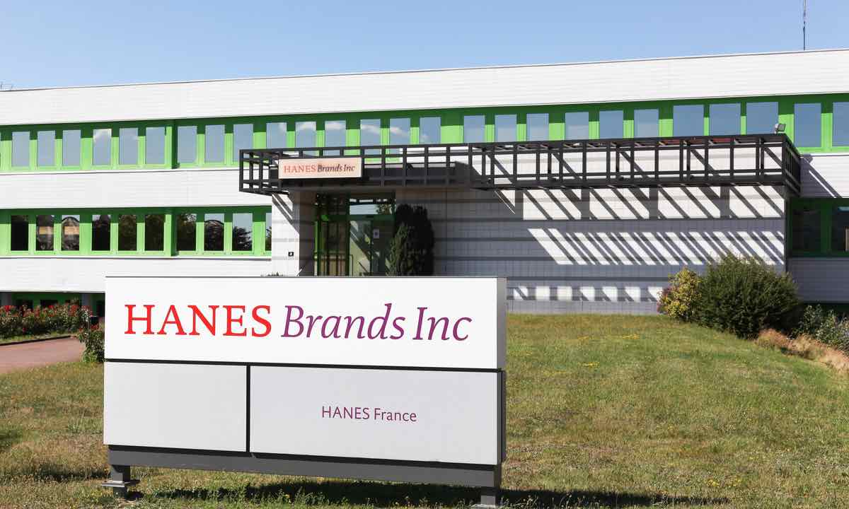 Today In Retail: HanesBrands Net Sales Rise By 25 Pct; L Brands Reveals Spin-Off Of Victoria’s Secret