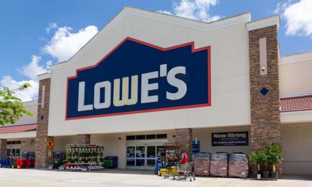 Lowe's US Home Improvement Comp Sales Soar