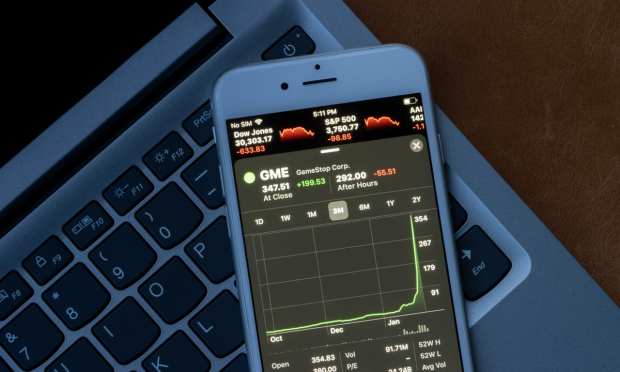 UK Financial Watchdog Wants More Protection For Retail Financial Investors