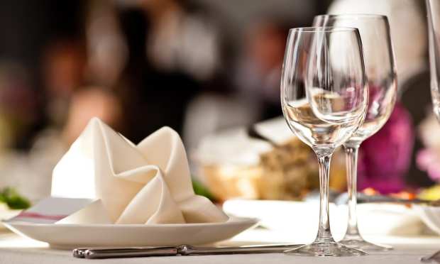 Restaurant Roundup: On Mother’s Day, Restaurants Benefit From Pent-Up Demand