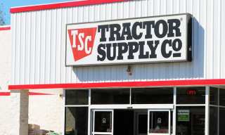 Tractor Supply, Citi Extend Longtime Credit Card Deal
