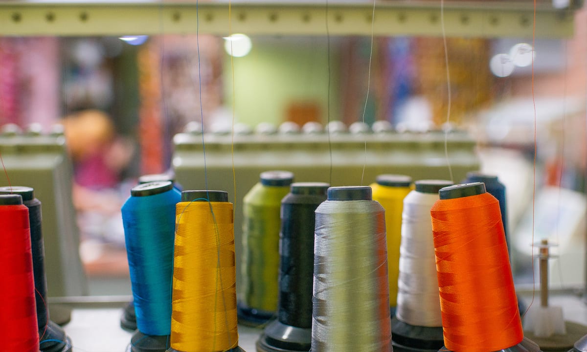 Weaving Resilient B2B Payments Through Apparel’s International Supply Chains
