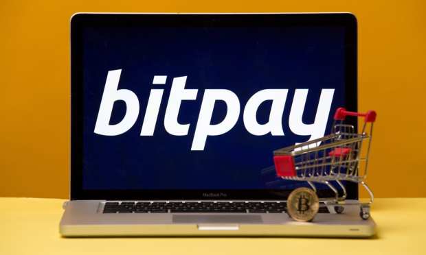 Glamnetic, BitPay Partner For Crypto Acceptance