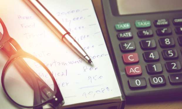 New Data: Over Half Of US Consumers Have Little To No Money Left Over After Bills Are Paid